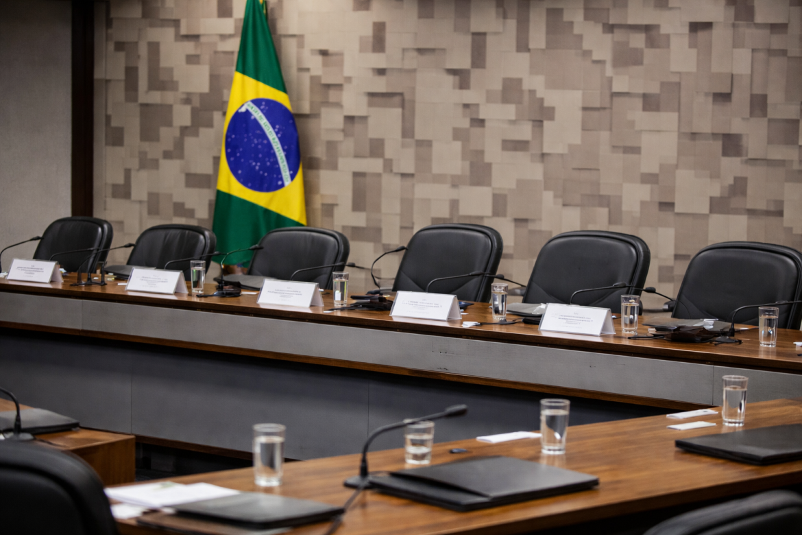 cpi-do-crime-organizado-volta-a-tentar-ouvir-roberto-campos-neto-sobre-fiscalizacao-bancaria