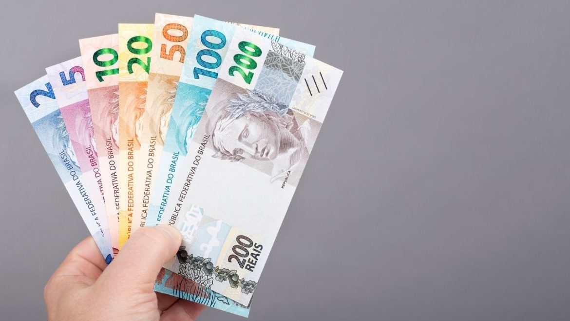 salario-minimo-de-r$-1.717-em-2027:-uma-nova-era-de-valorizacao