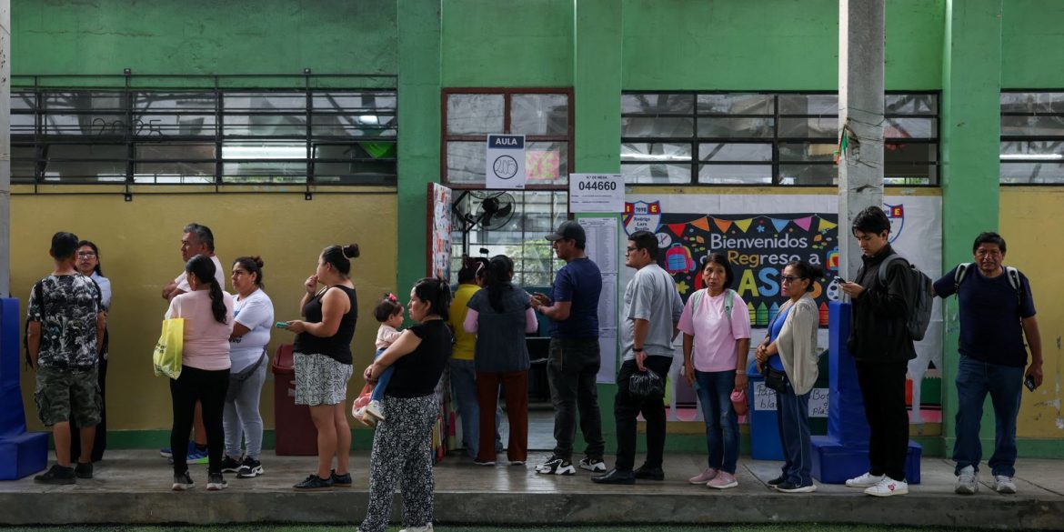 ****-peru-em-emocao:-disputa-de-votos-entre-ultraconservadores-e-esquerdistas